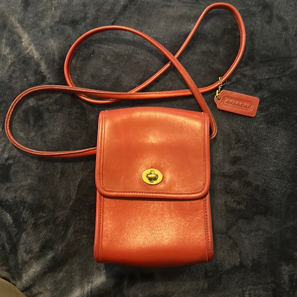 Vintage Coach Small Red Rectangular Turn Lock Smal